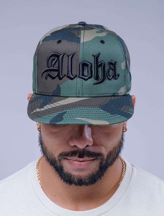 New Era ® Aloha Blackletter Poly Snapback