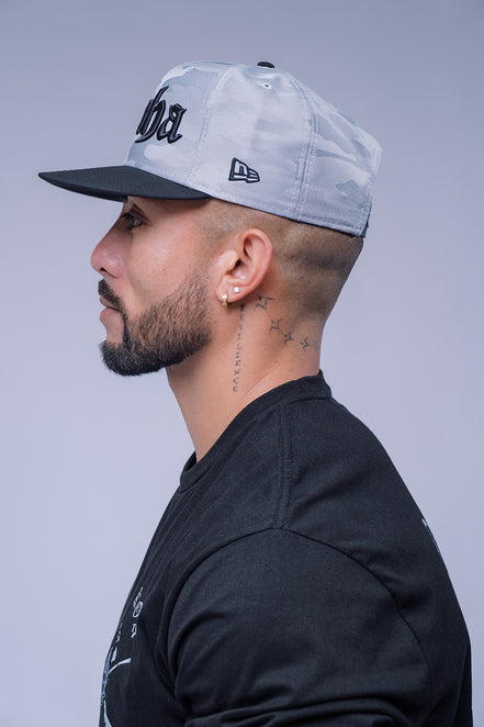 New Era ® Aloha Blackletter Poly Snapback