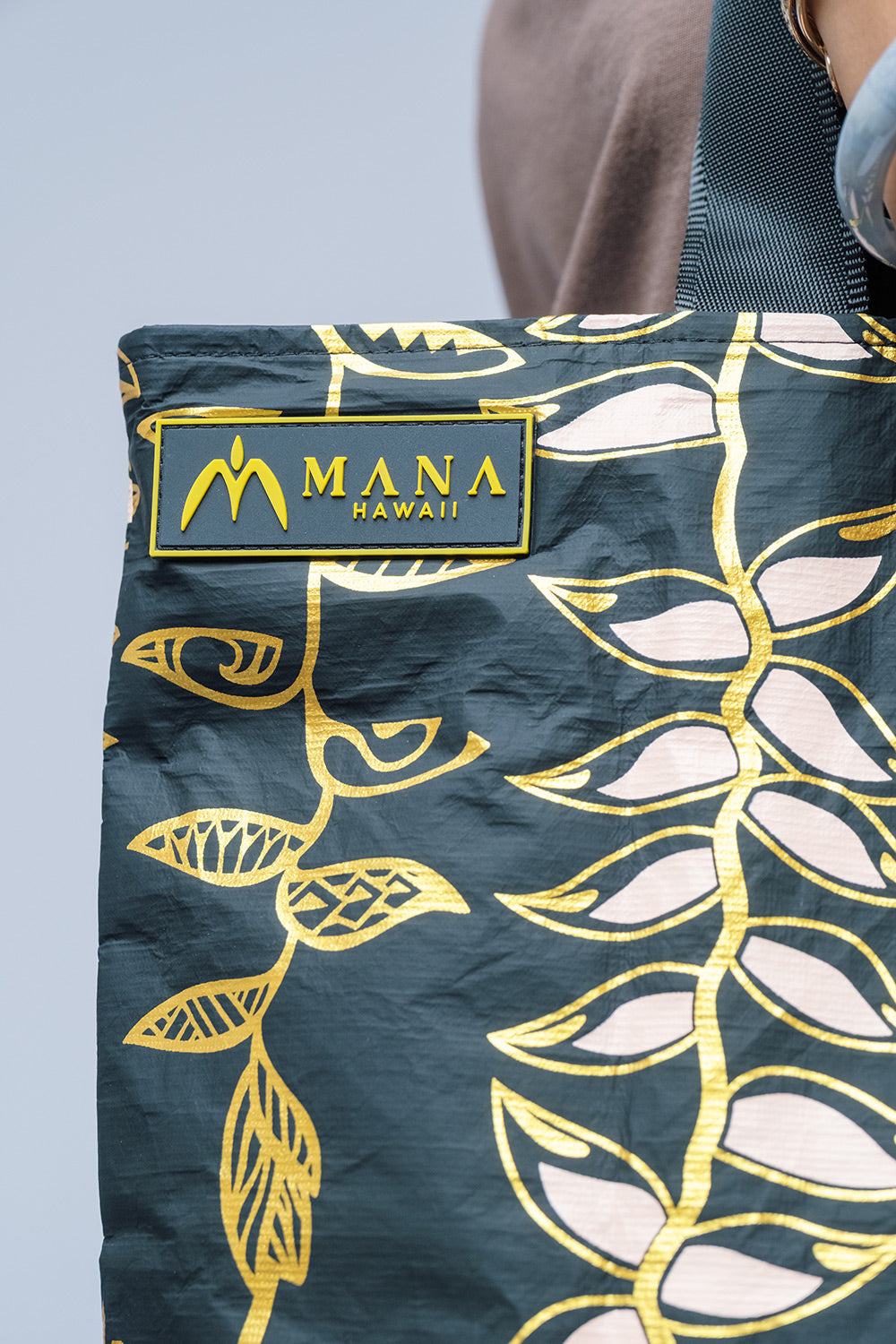 Mana Heliconia Tote