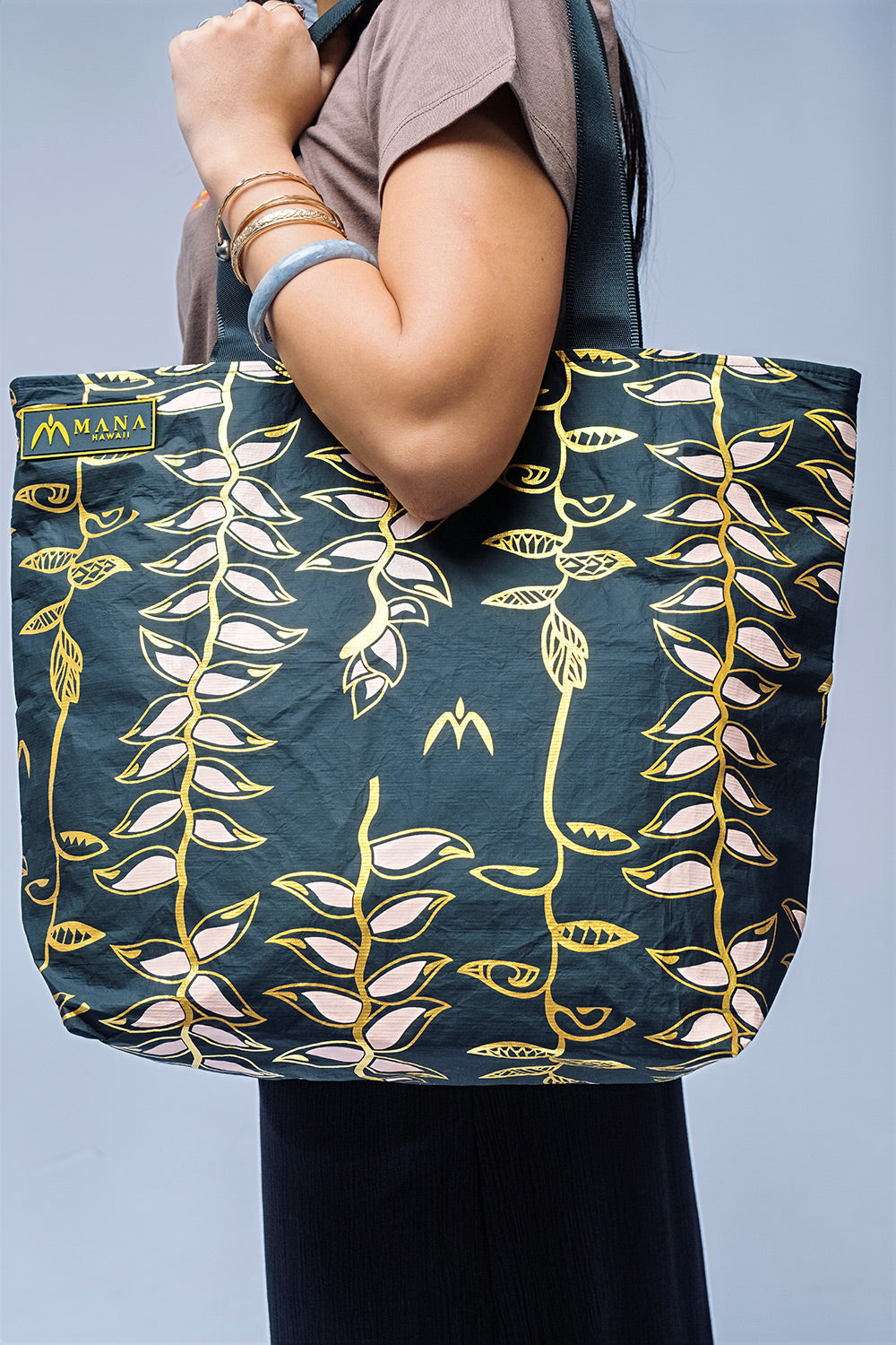 Mana Heliconia Tote